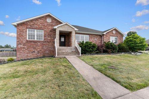 600 Peterson Ln, ASHLAND, MO, 65010-1186 | Card Image