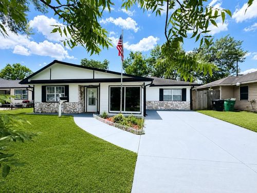1318 Sulphur St, Houston, TX, 77034-1035 | Card Image