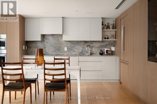 109-349 St Clair Ave W, Toronto, ON, M5P1N3 | Card Image