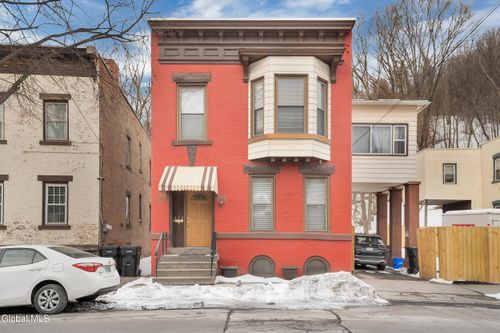 192 Hill St, Troy, NY, 12180-4529 | Card Image