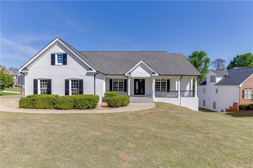 5821 Chalet Way, Hoschton, GA, 30548-4022 | Card Image