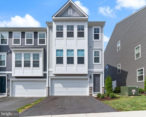 18277 Summit Pointe Drive, TRIANGLE, VA, 22172 | Card Image