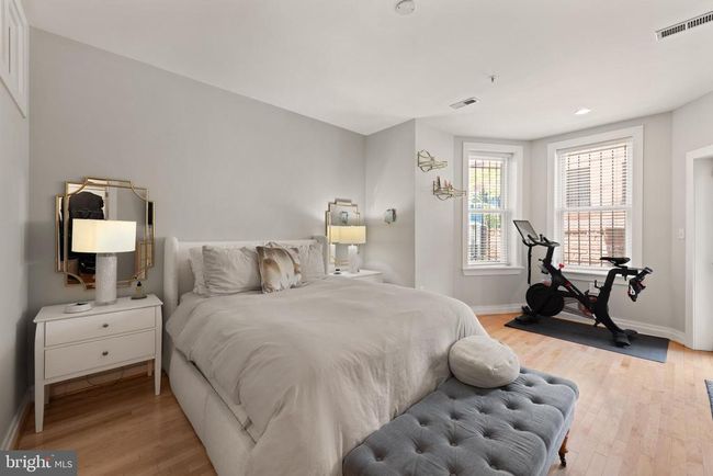 APT-1 - 1622 19 Th St Nw, Condo with 2 bedrooms, 2 bathrooms and null parking in WASHINGTON DC | Image 18