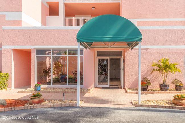 A701 - 5635 Highway A1a, Condo with 3 bedrooms, 3 bathrooms and null parking in Melbourne Beach FL | Image 11