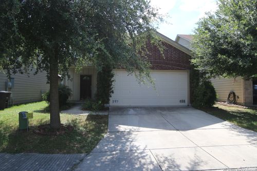 8507 Pecan Cross, San Antonio, TX, 78240-5246 | Card Image
