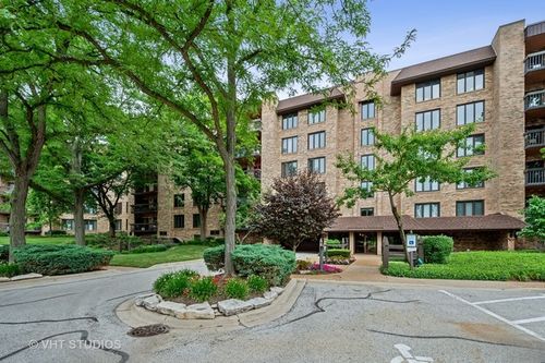 115-1771 Mission Hills Rd, Northbrook, IL, 60062-5717 | Card Image