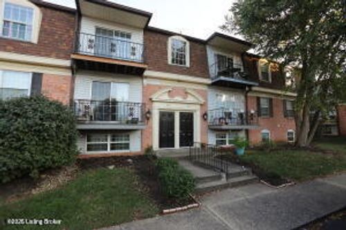 apt-3-208 Flanders Ct, Louisville, KY, 40218-1646 | Card Image