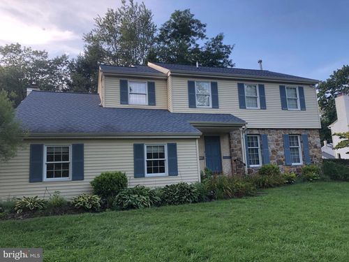 23 E Knowlton Rd, MEDIA, PA, 19063-4926 | Card Image