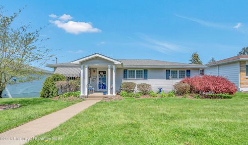 1832 W Gibson St, Scranton, PA, 18504-1162 | Card Image