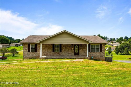 315 Dogwood Rd, New Tazewell, TN, 37825-7258 | Card Image