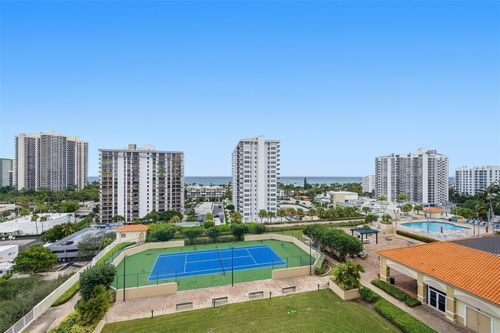 1121-3020 Ne 32nd Ave, Fort Lauderdale, FL, 33308-7221 | Card Image