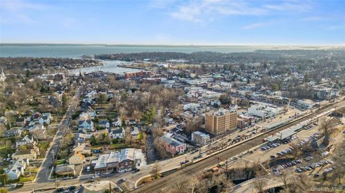 313 Halstead Ave, Mamaroneck, NY, 10543-5614 | Card Image