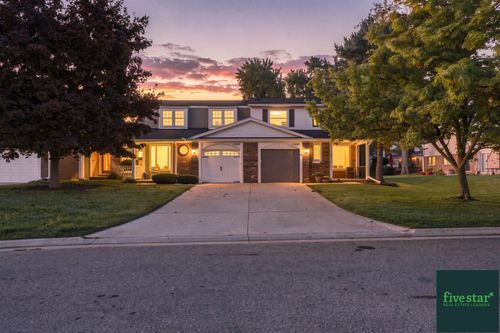 13049 Lockmoor Dr, Grand Blanc, MI, 48439-1577 | Card Image