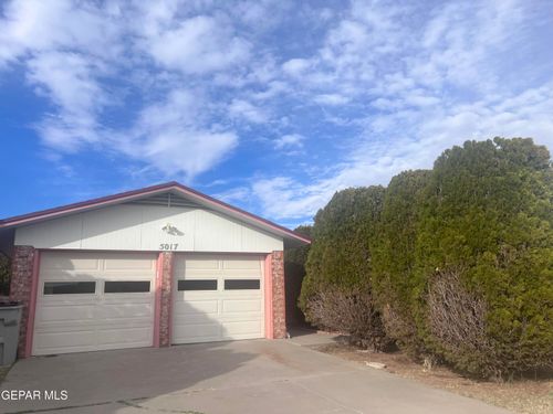 5017 Mccormick Ln, El Paso, TX, 79924-2317 | Card Image