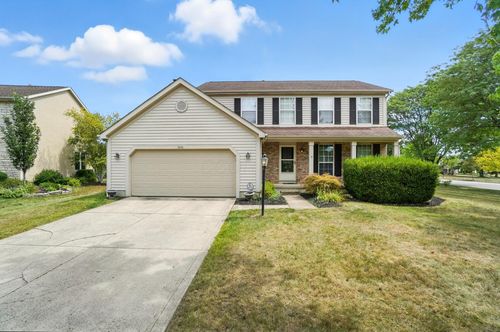 7470 Tullymore Dr, Dublin, OH, 43016-8472 | Card Image