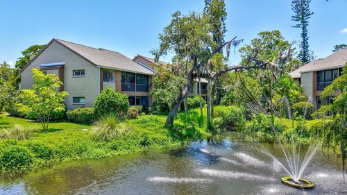 244-1637 Brookhouse Ct, SARASOTA, FL, 34231-8980 | Card Image