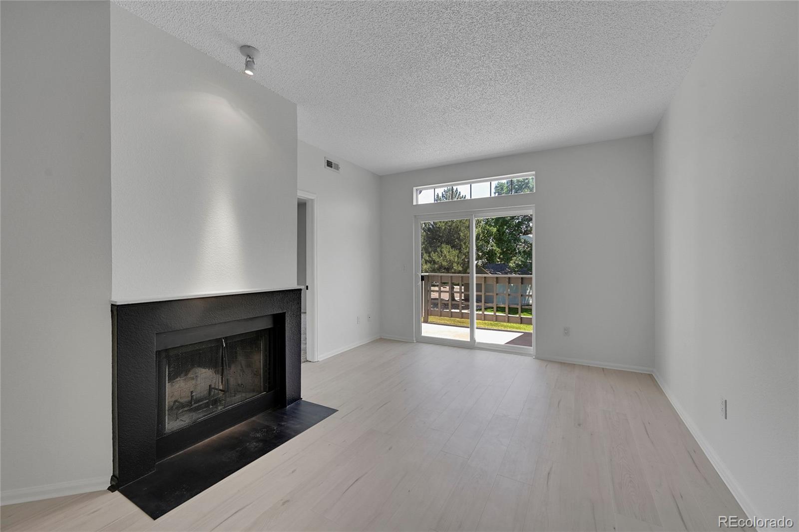 Singing Hills Dr, Boulder, CO 80301