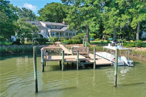 103 Darden Dr, Poquoson, VA, 23662-1213 | Card Image