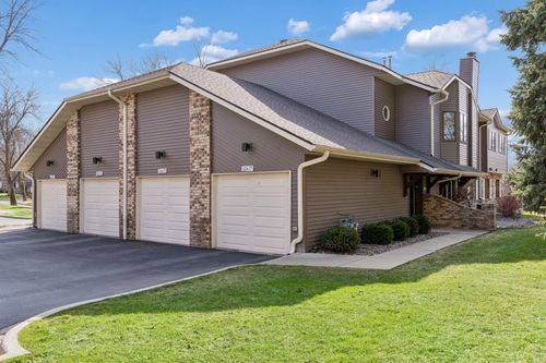 12619 Sherwood Pl, Minnetonka, MN, 55305-2443 | Card Image