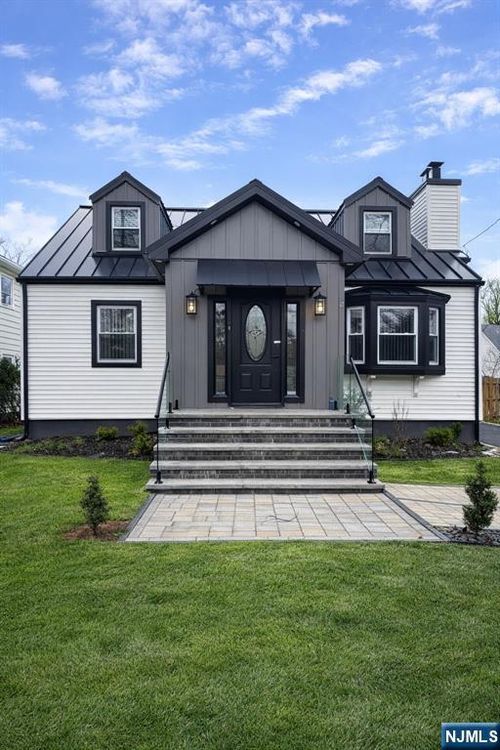 67 Maple Ave, West Orange, NJ, 07052-2417 | Card Image