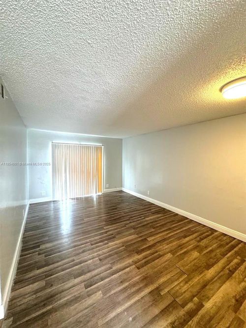 apt-12-3375 Avenue J, Riviera Beach, FL, 33404-3664 | Card Image