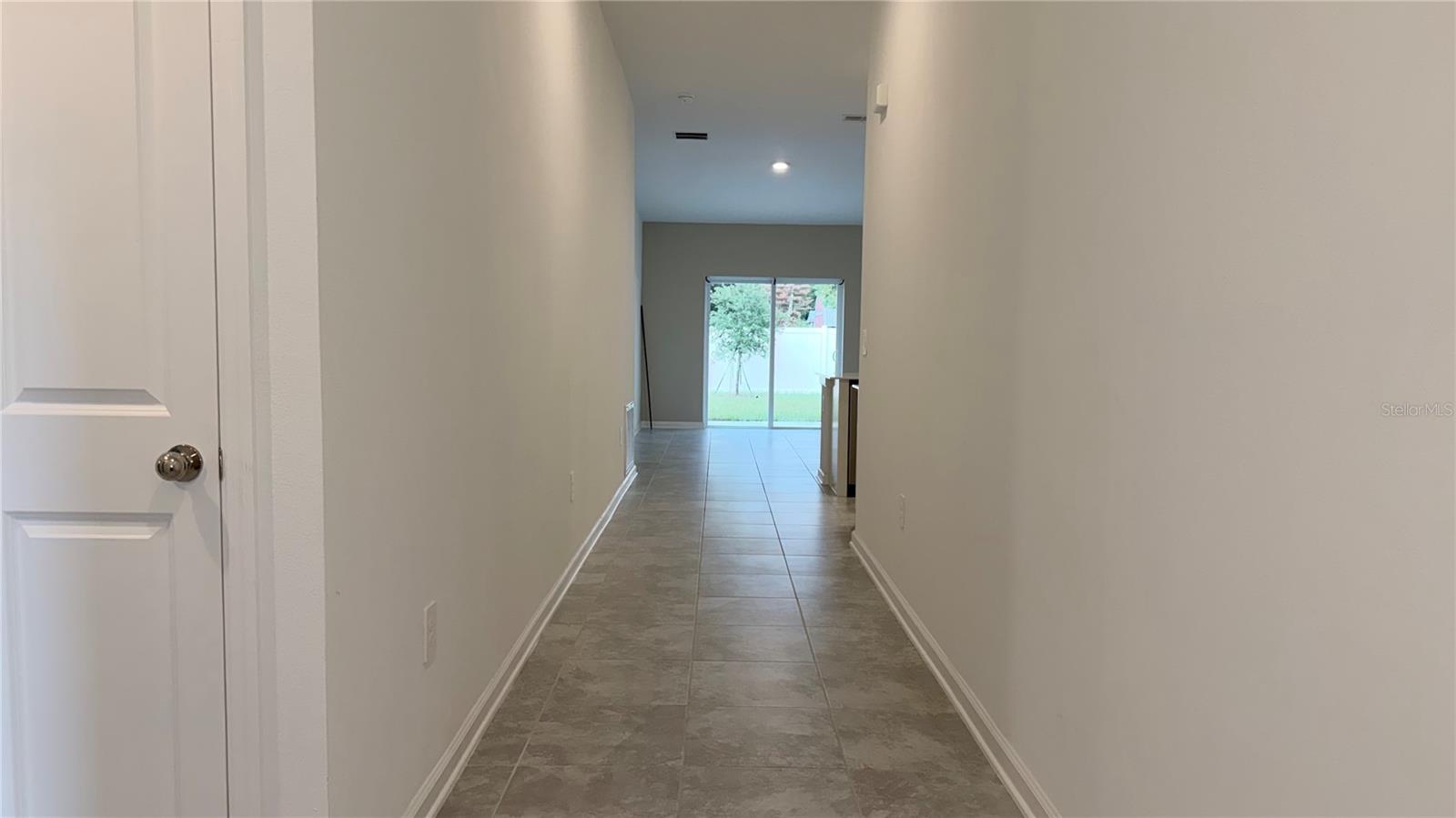 Residential Lease in EAGLE LAKE 3
