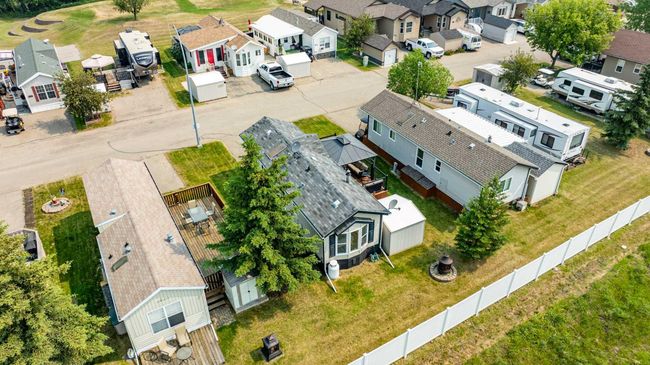 3064 - 25074 South Pine Lake Road, Home with 2 bedrooms, 1 bathrooms and 2 parking in Rural Red Deer County AB | Image 5