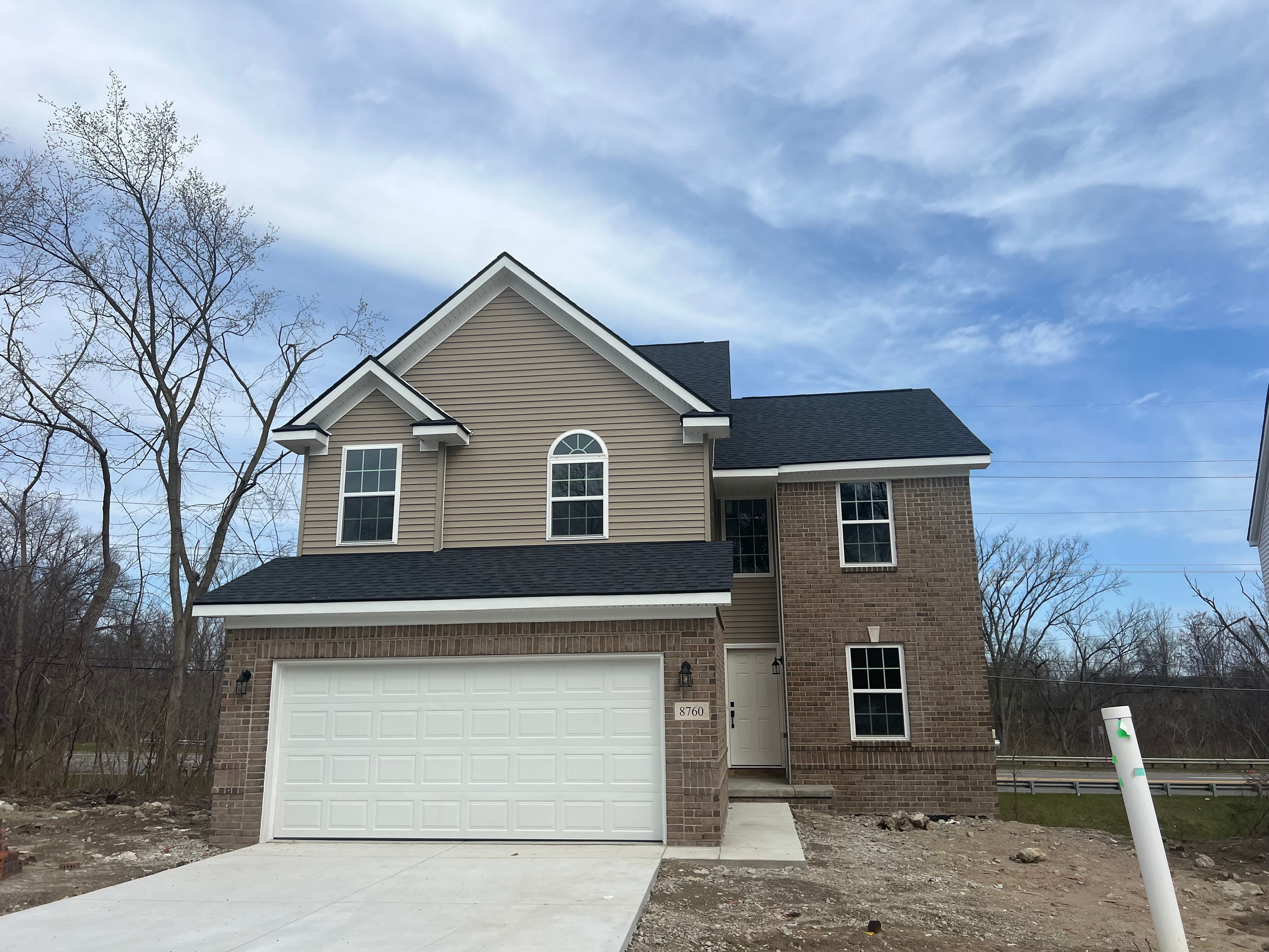 Oak Ridge Trl, Westland, MI 48185