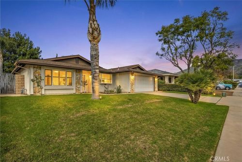 1634 Seine Ave, Highland, CA, 92346-4664 | Card Image