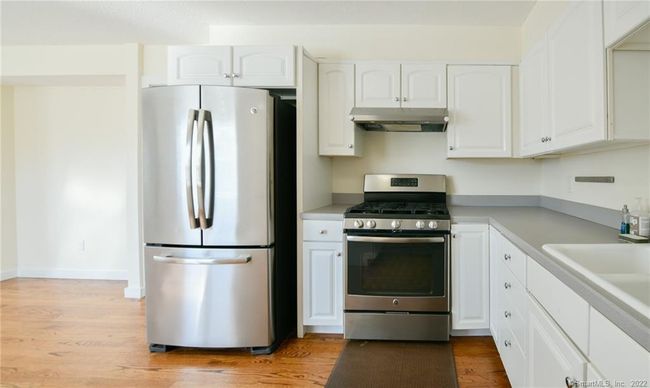 290 W Main St, House other with 4 bedrooms, 3 bathrooms and null parking in Cheshire CT | Image 12