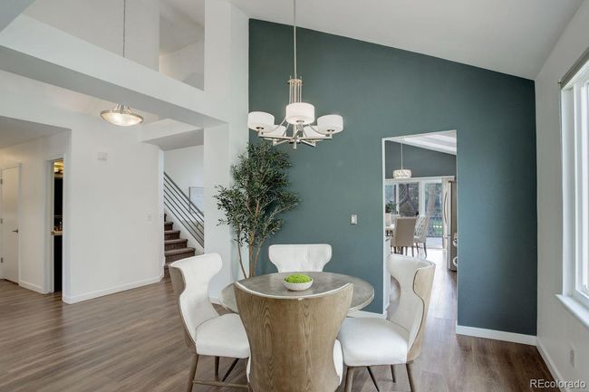 Seamless flow between living spaces | Image 9