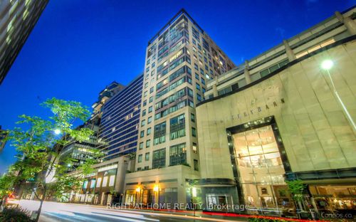 102 Bloor Street W, Toronto, ON, M5S1M8 | Card Image