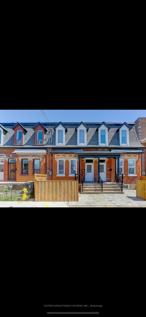 2nd-fl-213 Osler Street, York, ON, M6N2Z2 | Card Image