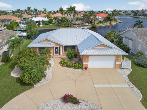 1626 Albatross Dr, PUNTA GORDA, FL, 33950-8262 | Card Image