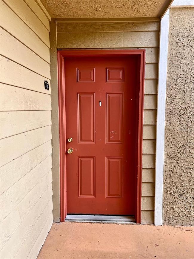 UNIT-1101 - 9481 Highland Oak Dr, Condo with 3 bedrooms, 2 bathrooms and null parking in TAMPA FL | Image 18