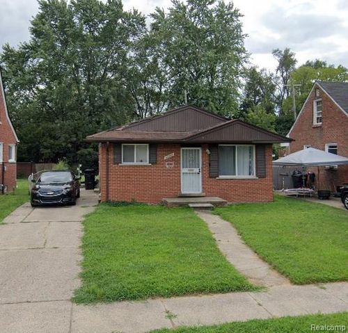 23545 Kress St, Detroit, MI, 48219-2226 | Card Image