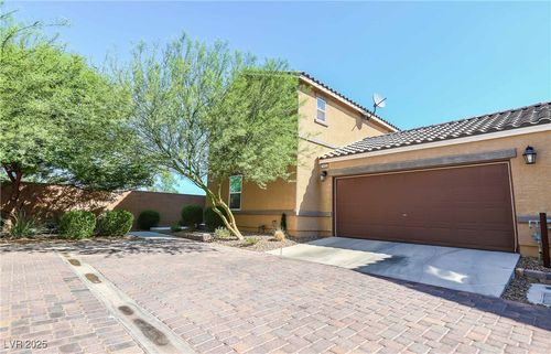 1035 Spotted Saddle St, Henderson, NV, 89015-5686 | Card Image