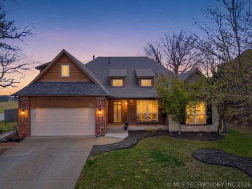 1825 Montgomery St, Broken Arrow, OK, 74012-1841 | Card Image