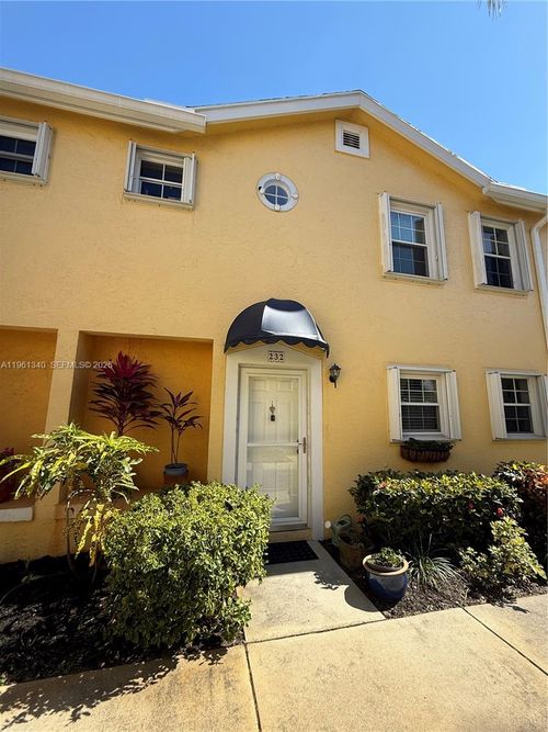 232 Waterside Dr, Hypoluxo, FL, 33462-6162 | Card Image