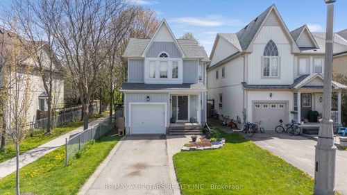 58 Margaret Graham Crescent, East Gwillimbury, ON, L0G1M0 | Card Image