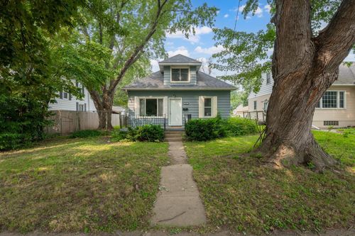 307 11th Ave Ne, Rochester, MN, 55906-4413 | Card Image