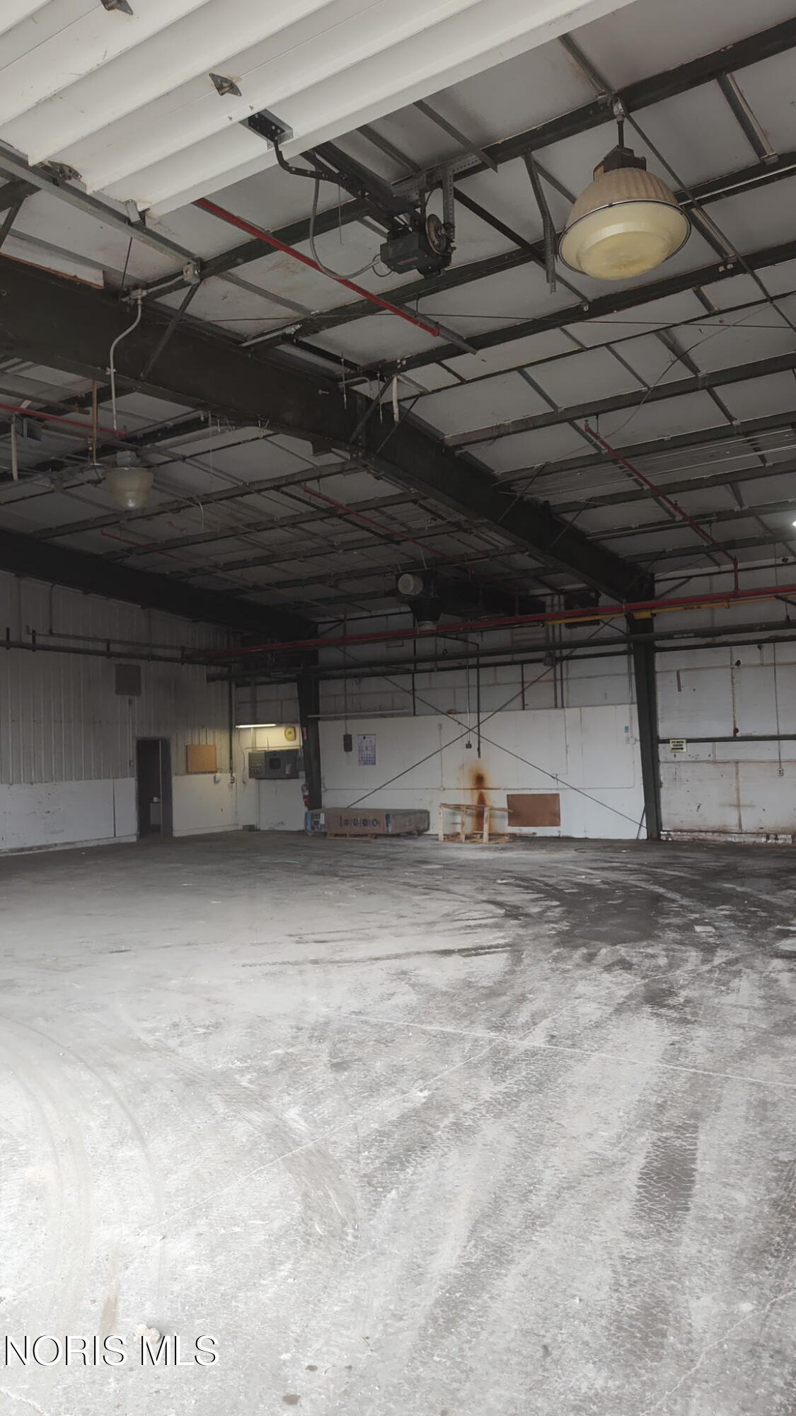 845 Interstate Dr, Napoleon, OH 43545