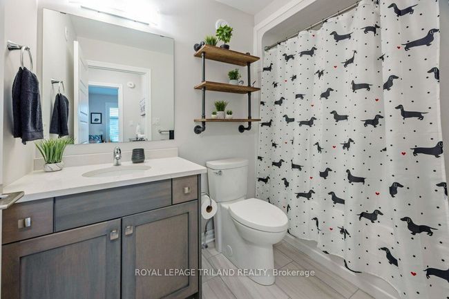 25 Feathers Cross, House attached with 4 bedrooms, 3 bathrooms and 2 parking in St Thomas ON | Image 8