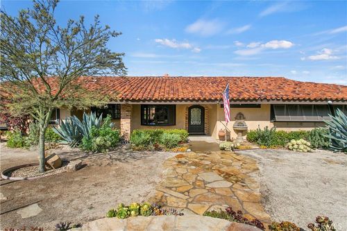 9911 Briley Way, Villa Park, CA, 92861-4237 | Card Image
