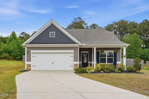 216 Clarendon View Ct, Sanford, NC, 27330-9193 | Card Image