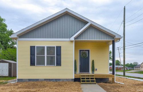 411 W Trusler St, Oakland City, IN, 47660-1641 | Card Image