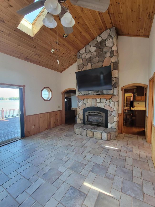 20119 Merritt Ave, House other with 3 bedrooms, 2 bathrooms and null parking in Chippewa Lake MI | Image 15