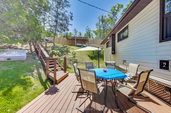 5 - 18 4 Th Line Rd, House other with 3 bedrooms, 1 bathrooms and 3 parking in Roseneath ON | Image 5