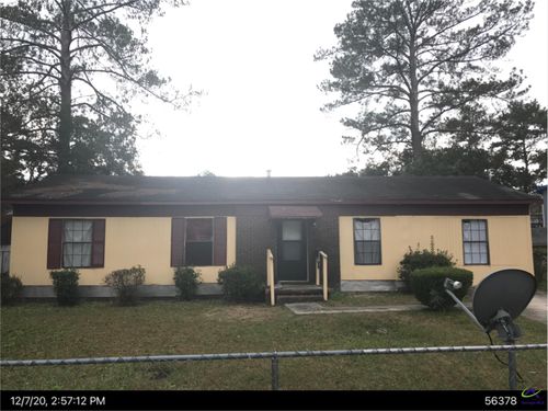 3587 Windsor Cir, Macon, GA, 31217-6226 | Card Image