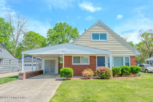 3143 Commander Dr, Louisville, KY, 40220-1762 | Card Image